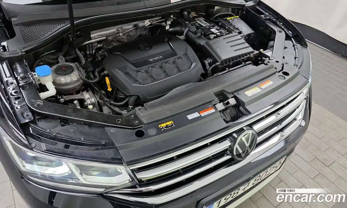 Volkswagen Tiguan 2022 2.0 гидро в Москве № 1623041, фото 6