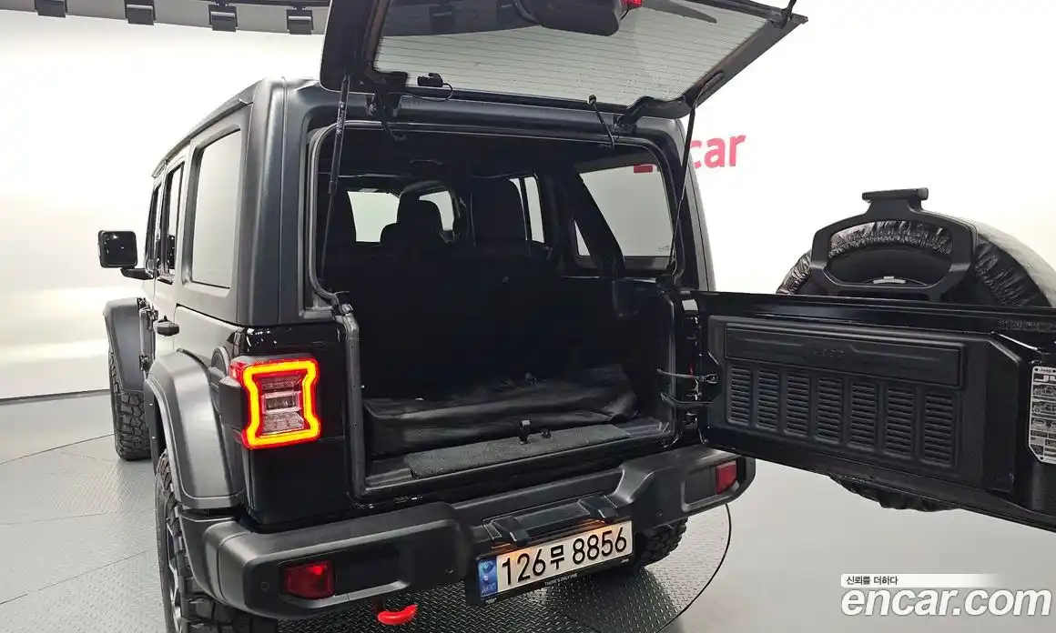 Jeep Wrangler 2022 2.0 гидро в Москве № 1623907, фото 26