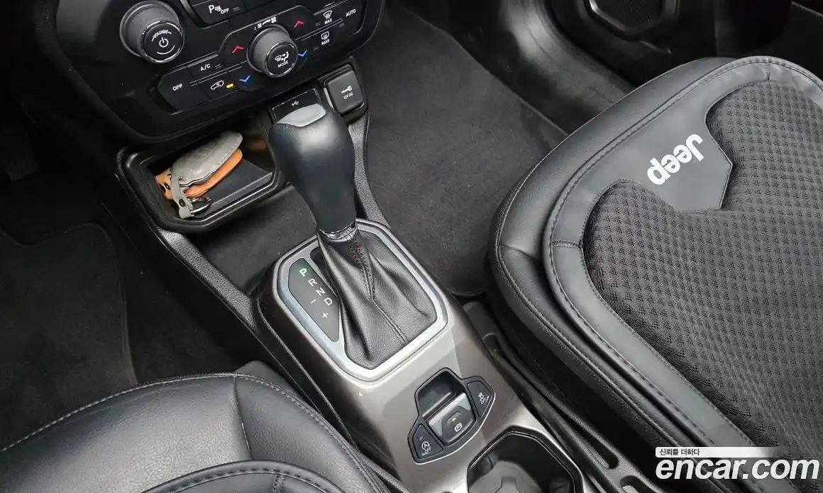 Jeep Renegade 2020 1.6 гидро в Москве № 1624044, фото 12