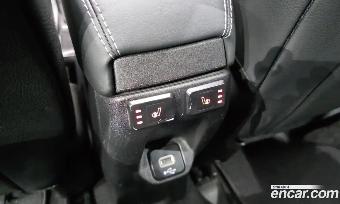 Jeep Renegade 2020 1.6 гидро в Москве № 1624044, фото 24
