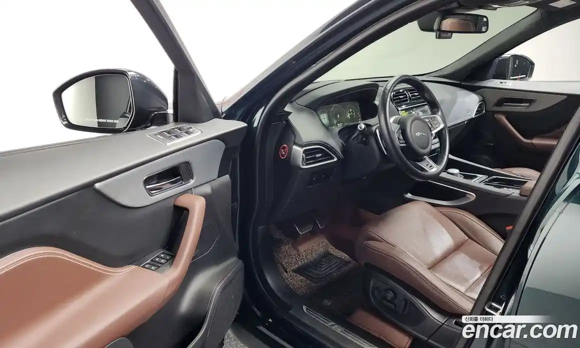 Jaguar F-Pace 2017 3.0 гидро в Москве № 1625492, фото 13