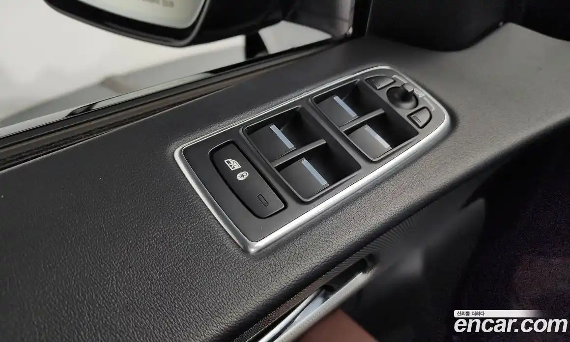 Jaguar F-Pace 2017 3.0 гидро в Москве № 1625492, фото 36