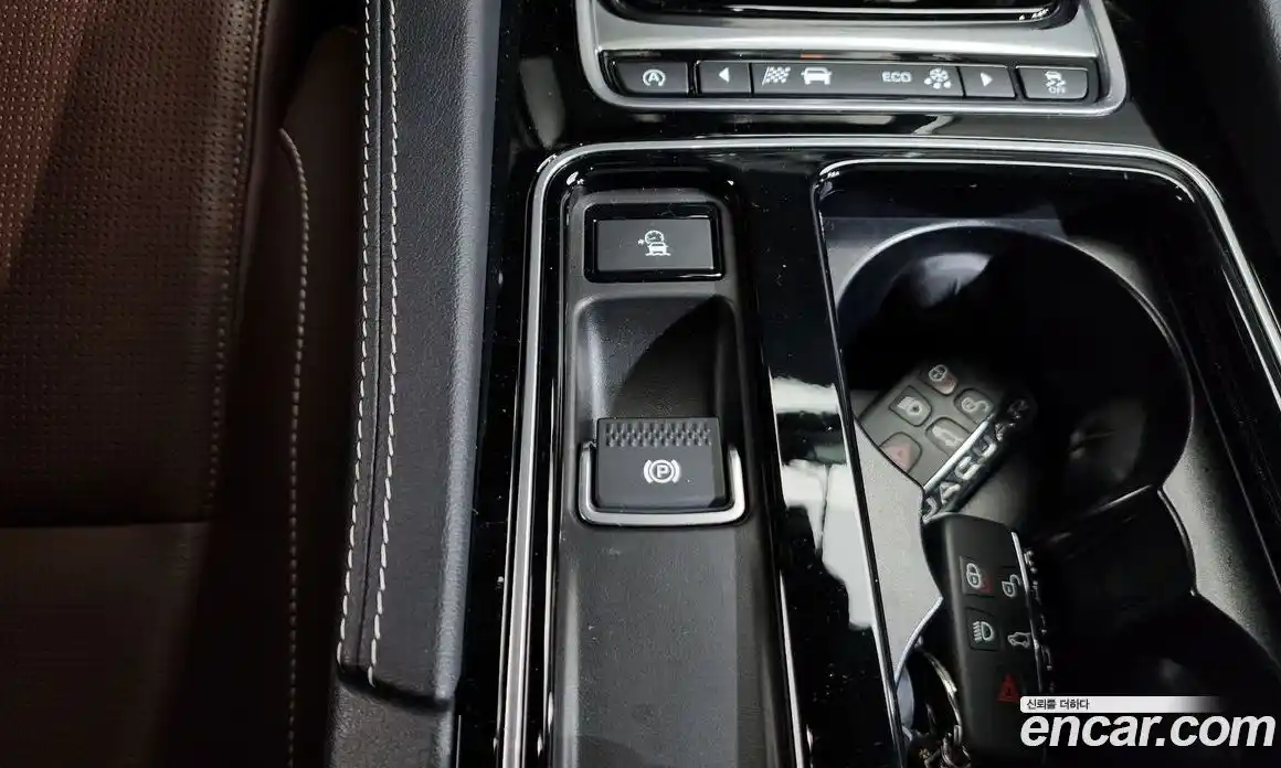 Jaguar F-Pace 2017 3.0 гидро в Москве № 1625492, фото 39