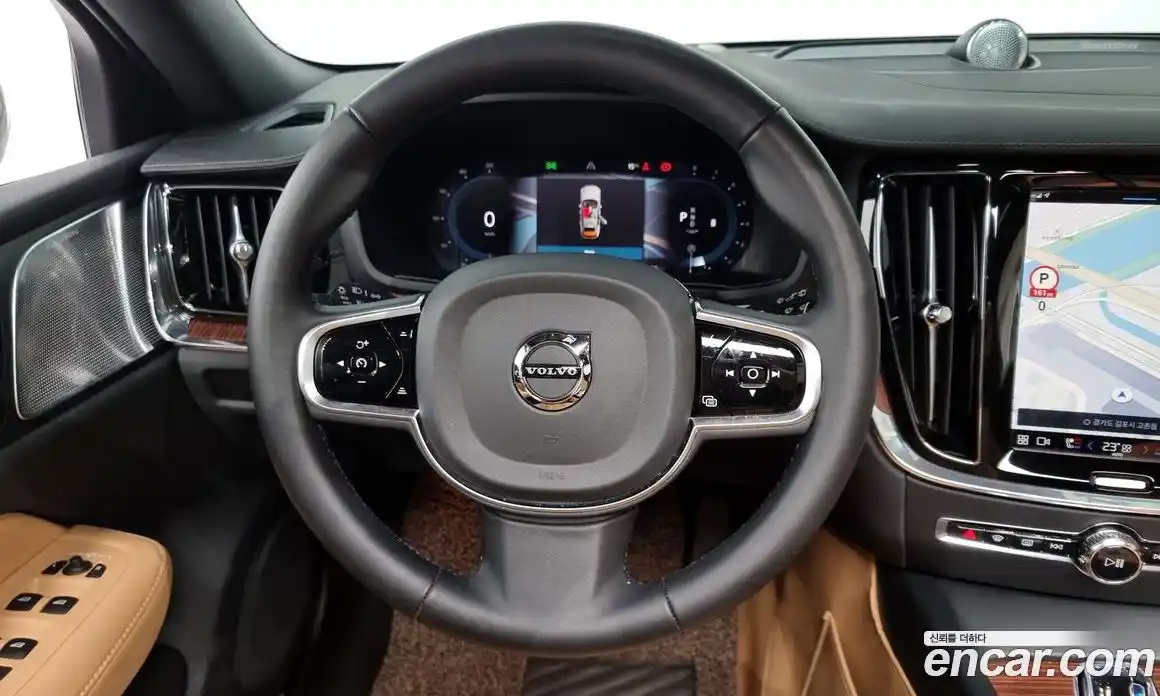 Volvo V60 2024 2.0 гидро в Москве № 164180, фото 13