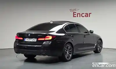 BMW 5-Series, 2023