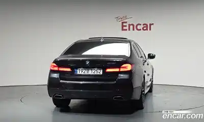 BMW 5-Series 2023 2.0 гидро в Москве № 1685537, миниатюра 3