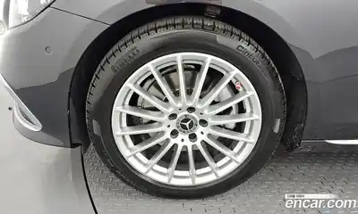 Mercedes-Benz E-Class 2021 2.0 гидро в Москве № 1690358, миниатюра 5