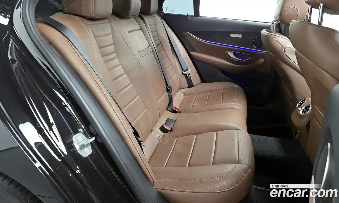 Mercedes-Benz E-Class 2017 2.0 гидро в Москве № 1690370, фото 17