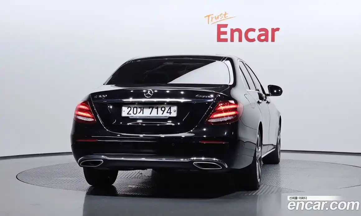 Mercedes-Benz E-Class 2017 2.0 гидро в Москве № 1690370, фото 4