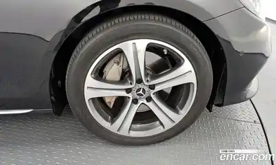 Mercedes-Benz E-Class 2017 2.0 гидро в Москве № 1690370, миниатюра 7