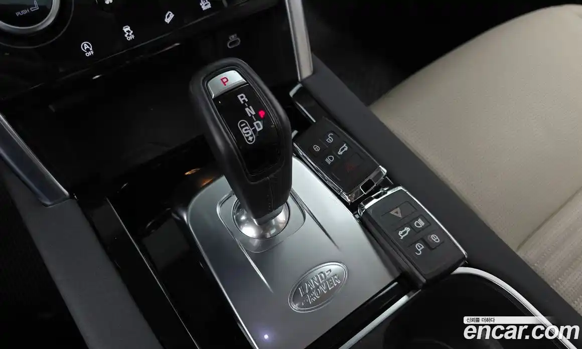 Land Rover Discovery Sport 2021 2.0 гидро в Москве № 1691926, фото 12