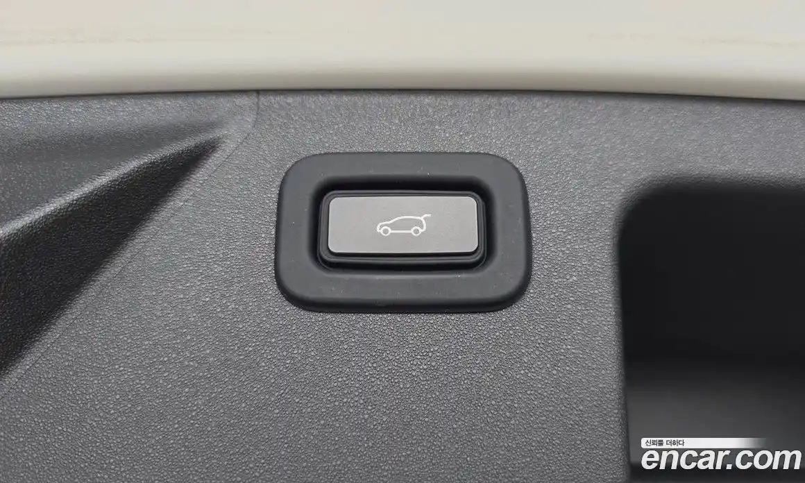 Land Rover Discovery Sport 2021 2.0 гидро в Москве № 1691926, фото 16
