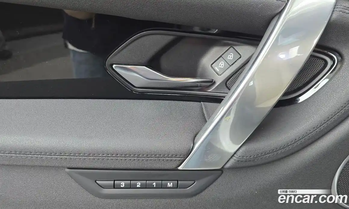 Land Rover Discovery Sport 2021 2.0 гидро в Москве № 1691926, фото 32