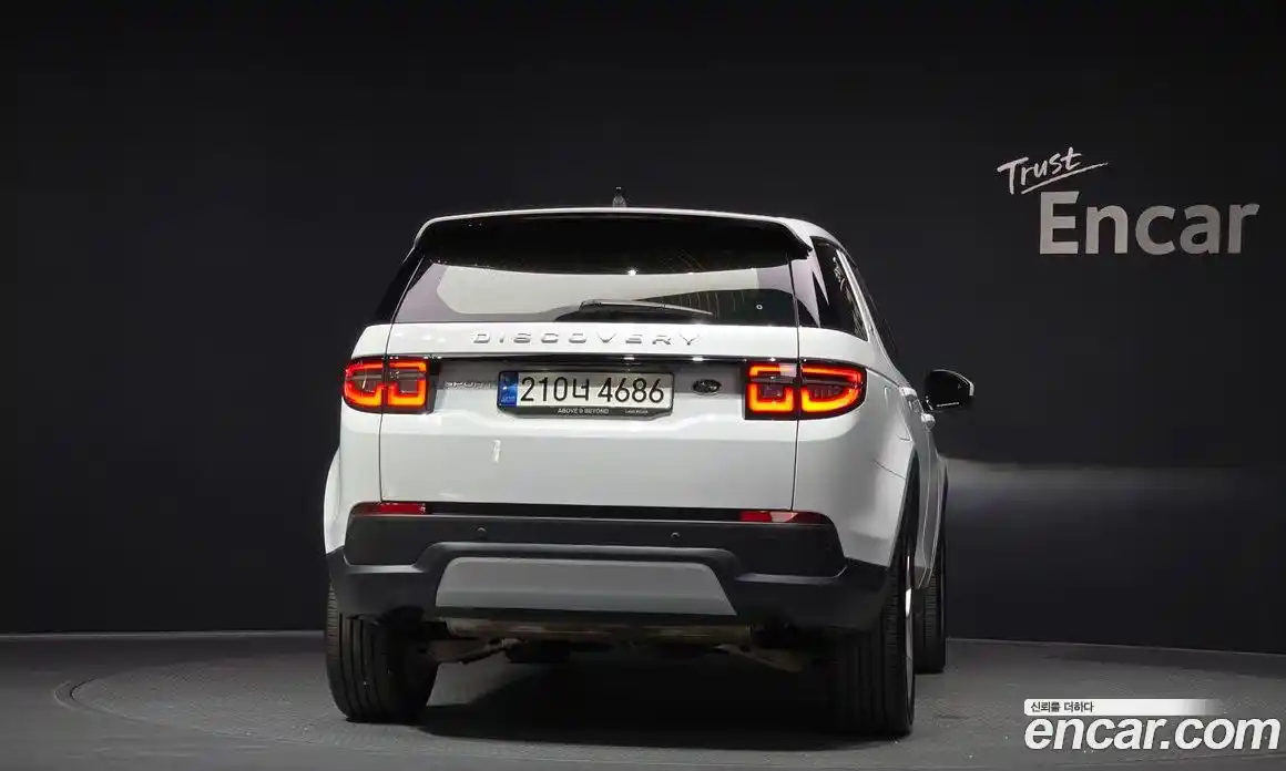 Land Rover Discovery Sport 2021 2.0 гидро в Москве № 1691926, фото 4