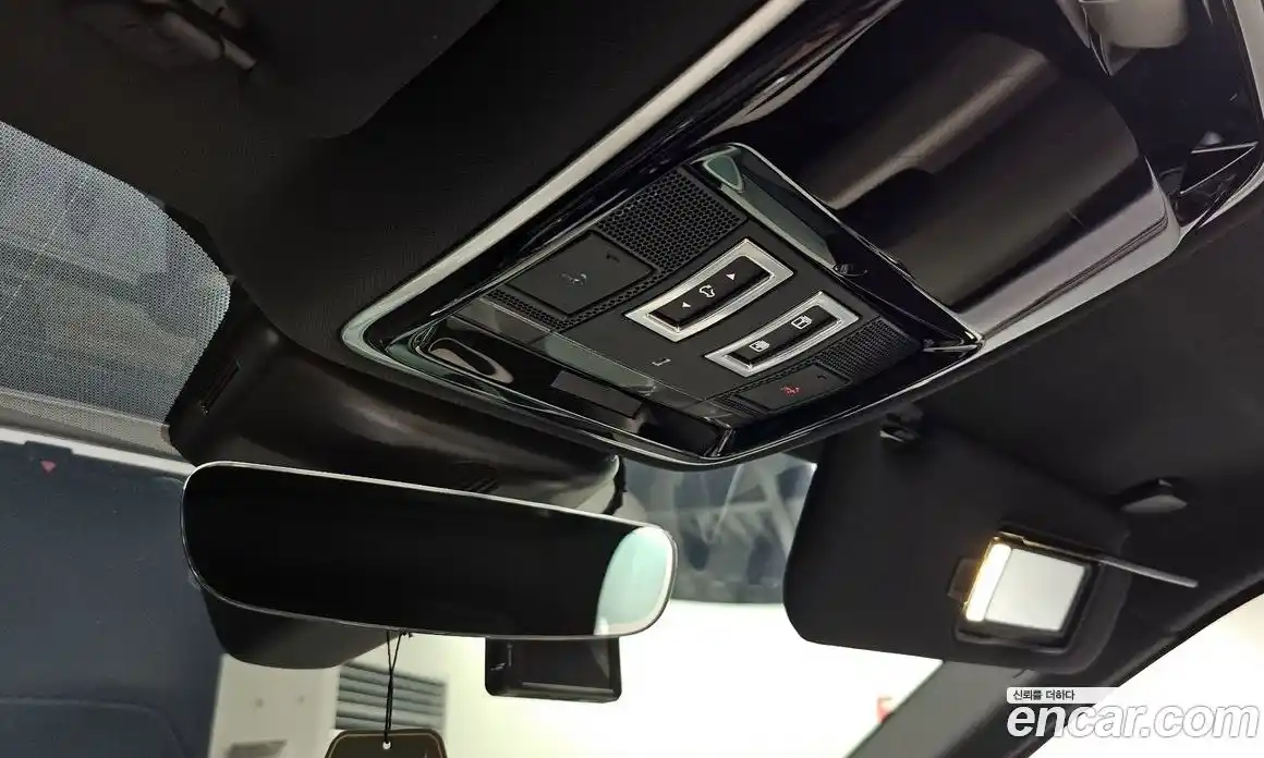 Land Rover Range-Rover Velar 2019 3.0 гидро в Москве № 1691981, фото 23