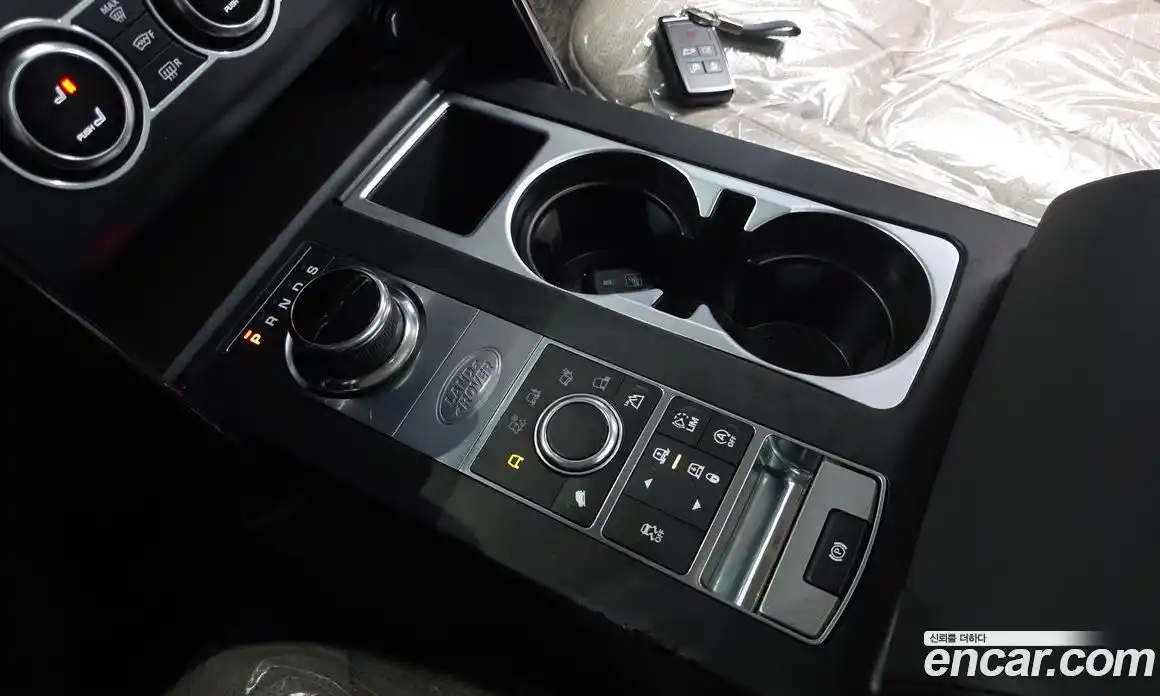 Land Rover Discovery 2018 2.0 гидро в Москве № 1692026, фото 12