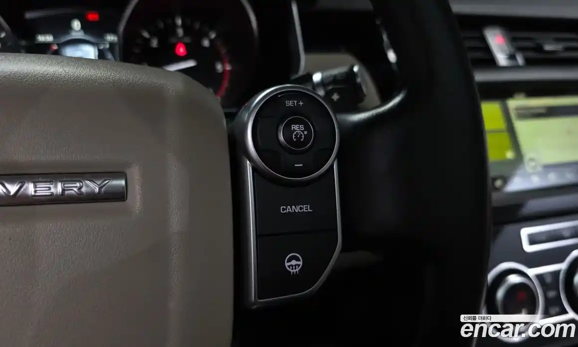 Land Rover Discovery 2018 2.0 гидро в Москве № 1692026, фото 22