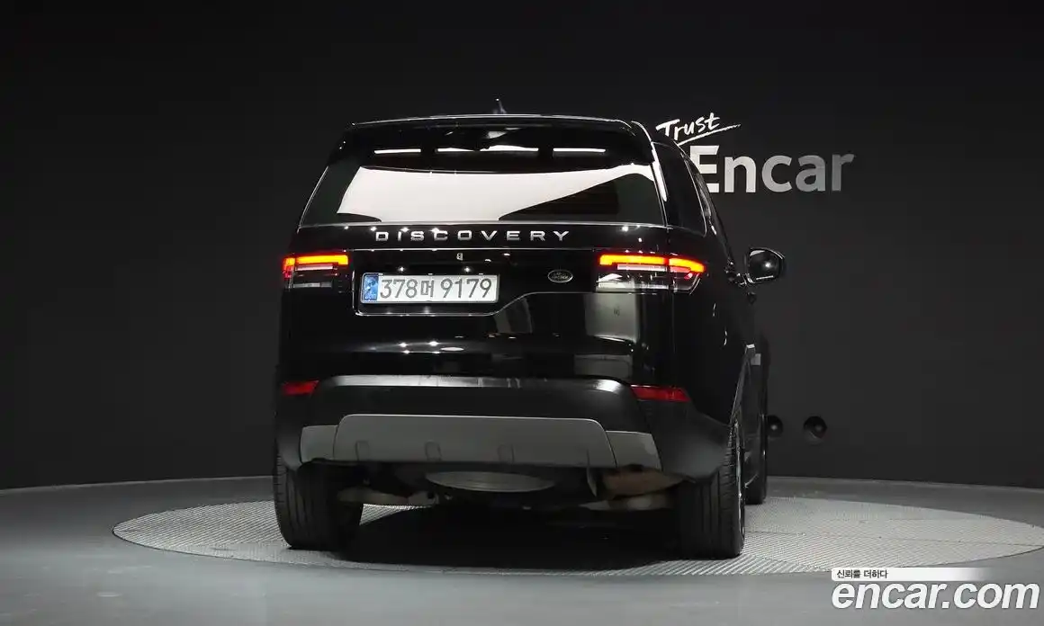 Land Rover Discovery 2018 2.0 гидро в Москве № 1692026, фото 4