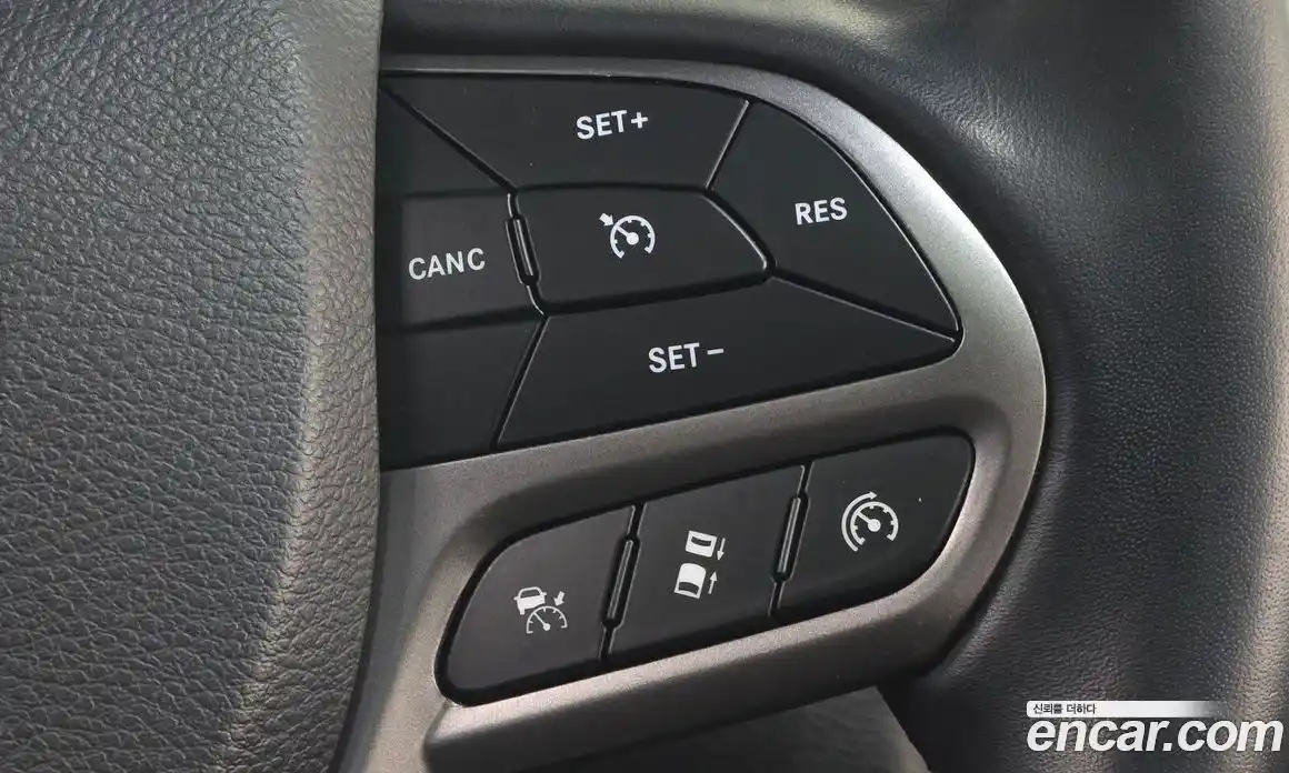 Jeep Cherokee 2020 2.4 гидро в Москве № 1693687, фото 33
