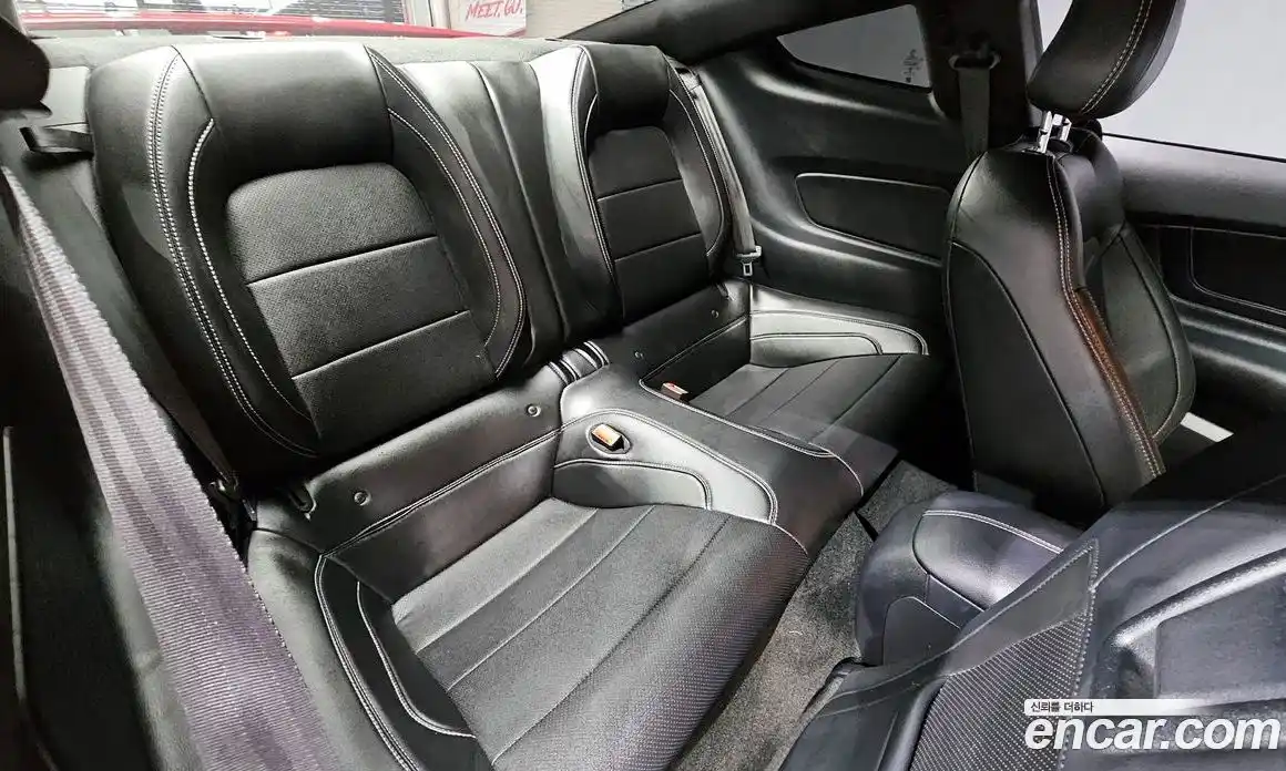 Ford Mustang 2018 2.3 гидро в Москве № 1696932, фото 19