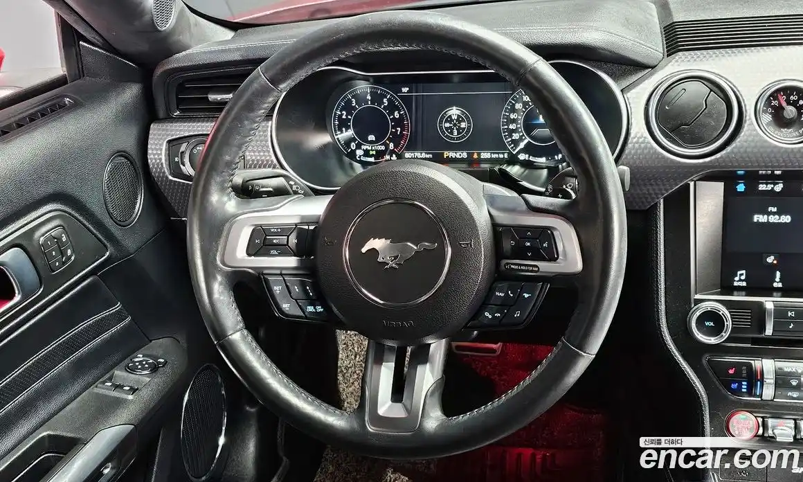 Ford Mustang 2018 2.3 гидро в Москве № 1696932, фото 21
