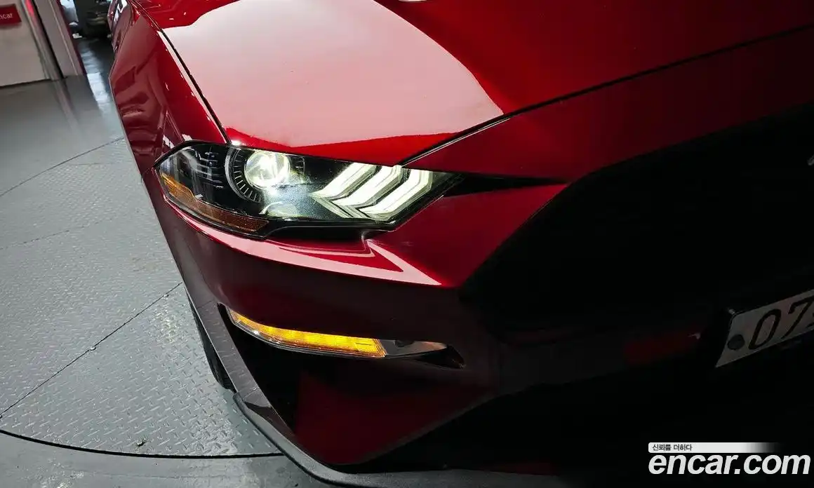 Ford Mustang 2018 2.3 гидро в Москве № 1696932, фото 8
