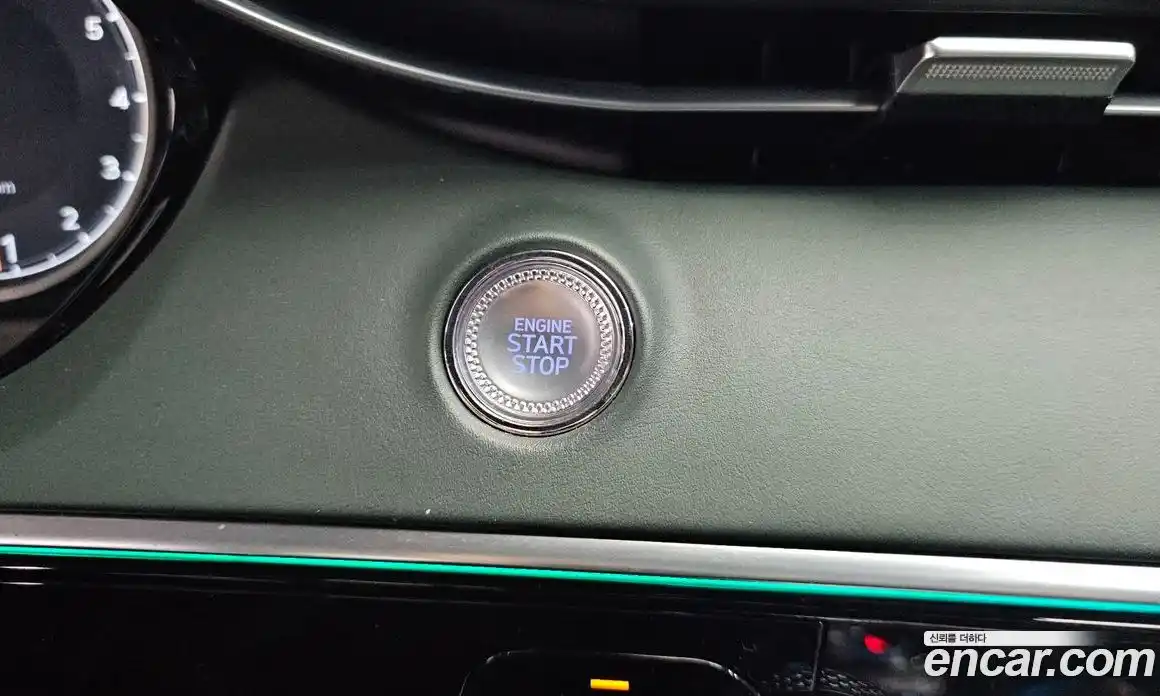 Genesis GV70 2023 2.5 гидро в Москве № 1758663, фото 27