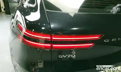 Genesis GV70 2023 2.5 гидро в Москве, миниатюра 9