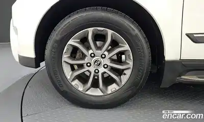 SsangYong Korando 2015 2.0 гидро в Москве № 1759598, миниатюра 5