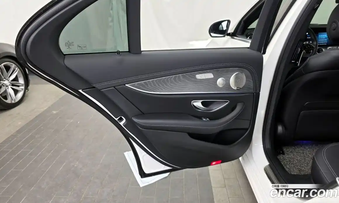 Mercedes-Benz E-Class 2022 2.0 гидро в Москве № 1762678, фото 15