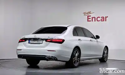 Mercedes-Benz E-Class 2022 2.0 гидро в Москве № 1762678, миниатюра 2