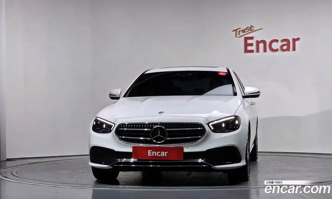 Mercedes-Benz E-Class 2022 2.0 гидро в Москве № 1762678, фото 3