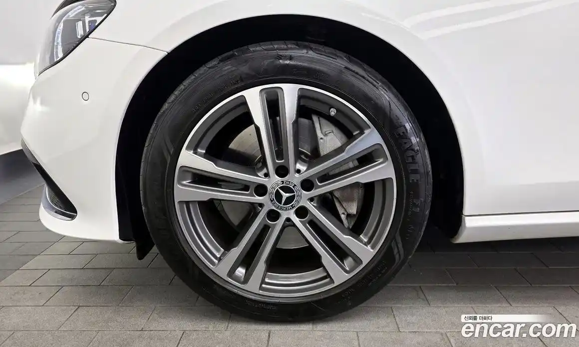 Mercedes-Benz E-Class 2022 2.0 гидро в Москве № 1762678, фото 5