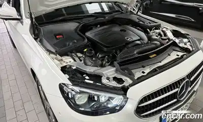 Mercedes-Benz E-Class 2022 2.0 гидро в Москве № 1762678, миниатюра 6