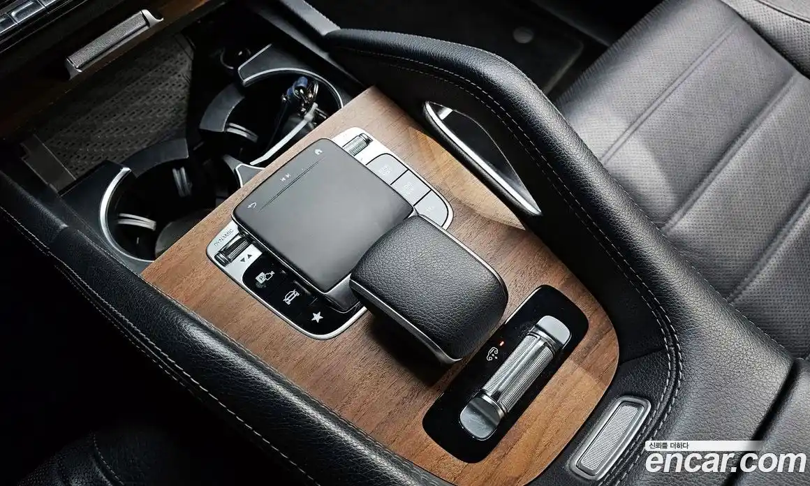 Mercedes-Benz GLE-Class 2019 3.0 гидро в Москве № 1762814, фото 24