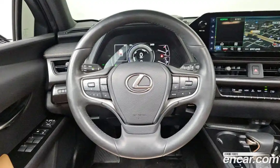 Lexus UX 2023 2.0 гидро в Москве № 1764900, фото 19