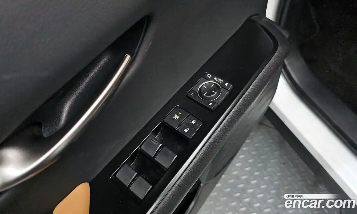 Lexus UX 2023 2.0 гидро в Москве № 1764900, фото 28