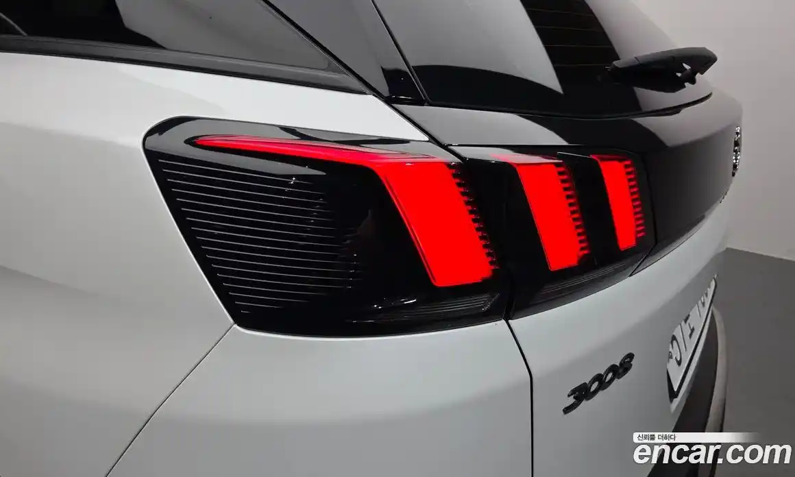 Peugeot 3008 2018 1.6 гидро в Москве, фото 9