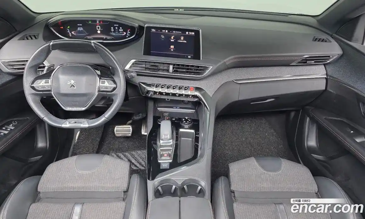 Peugeot 3008 2018 1.6 гидро в Москве, фото 10