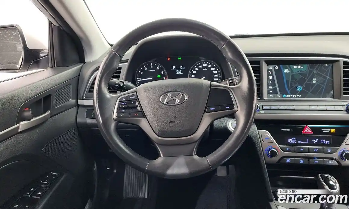 Hyundai Avante 2017 1.6 гидро в Москве № 1830702, фото 13