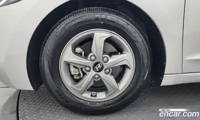 Hyundai Avante 2017 1.6 гидро в Москве № 1830702, миниатюра 5