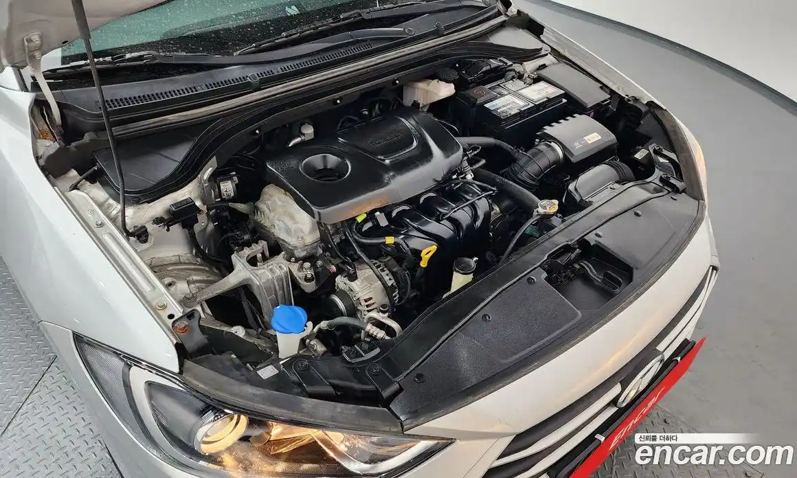 Hyundai Avante 2017 1.6 гидро в Москве № 1830702, фото 6