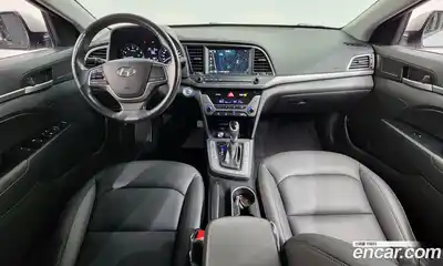 Hyundai Avante 2017 1.6 гидро в Москве № 1830702, миниатюра 7