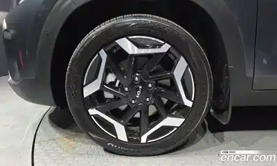 Kia Seltos 2025 1.6 гидро в Москве № 1831342, миниатюра 5