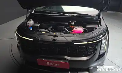 Kia Canival 2024 1.6 гидро в Москве № 1832095, миниатюра 6