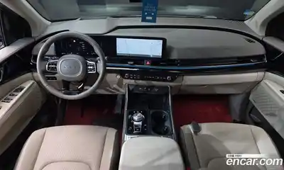 Kia Canival 2024 1.6 гидро в Москве № 1832095, миниатюра 7
