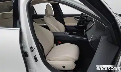 Mercedes-Benz E-Class 2025 2.0 гидро в Москве № 1832339, миниатюра 11