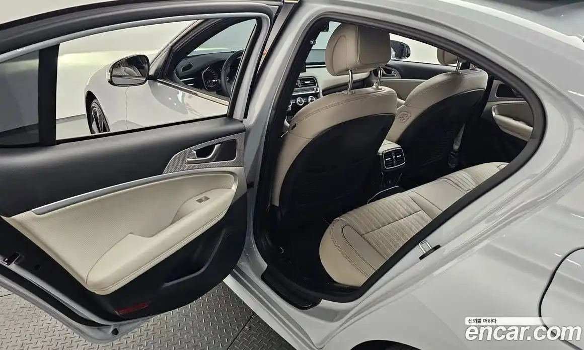 Genesis G70 2022 2.0 гидро в Москве № 1832445, фото 38