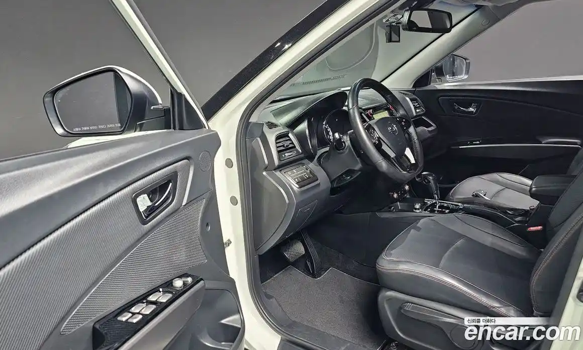 SsangYong TIBOLI 2017 1.6 гидро в Москве № 1832896, фото 16