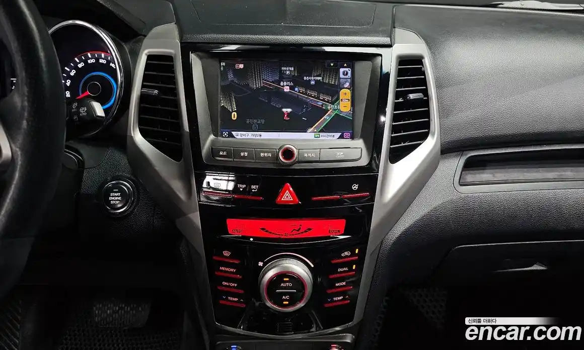 SsangYong TIBOLI 2015 1.6 гидро в Москве № 1832918, фото 14